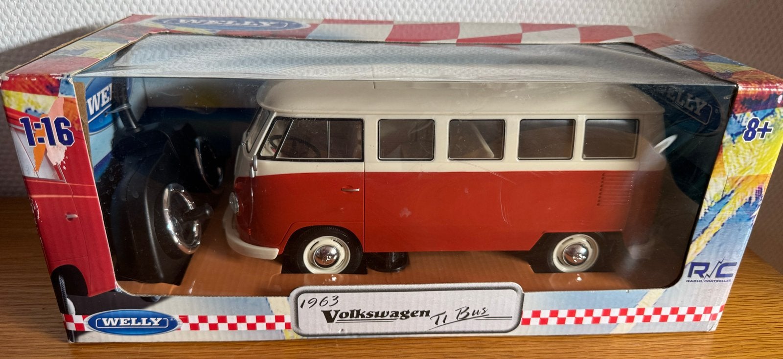 Welly 1963 Volkswagen T1 Bus RC Auto Schaal 1:16, Hobby en Vrije tijd, Modelbouw | Radiografisch | Auto's, Elektro, Nieuw, Ophalen of Verzenden