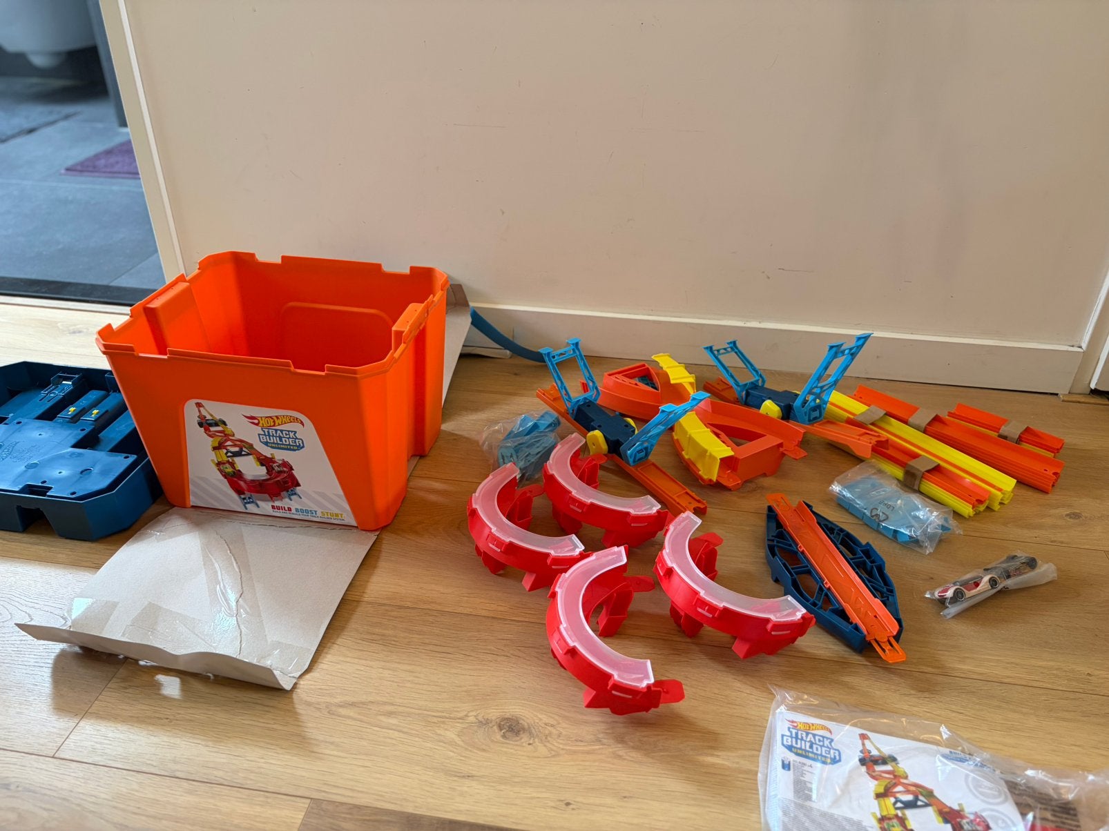 Hot Wheels Track Builder Unlimited Power Boost Box, Ophalen of Verzenden, Zo goed als nieuw