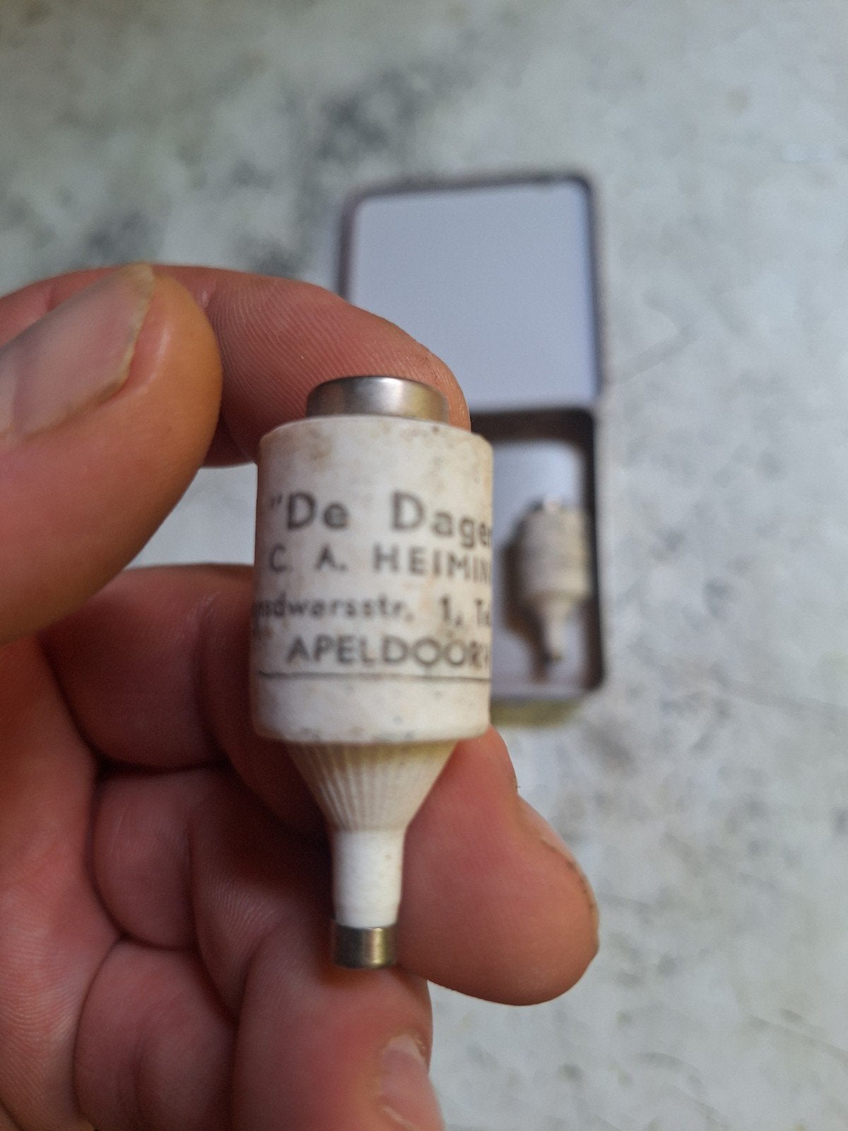2x keramische smeltzekering Diazed Fa. De Dageraad Apeldoorn, Ophalen of Verzenden, Zo goed als nieuw