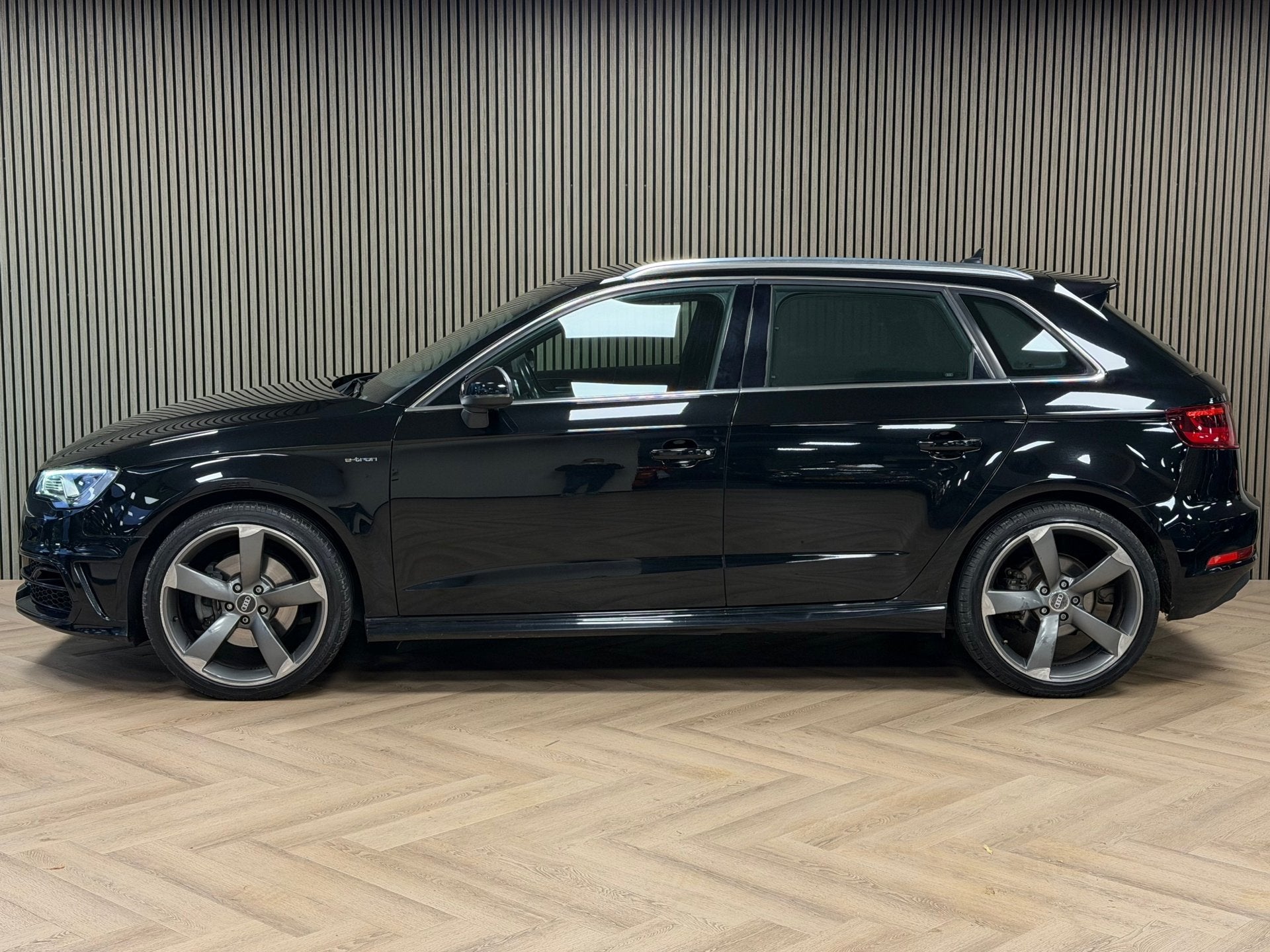 Audi A3 Sportback 1.4 e-tron PHEV Plug-in Attraction Pro Lin, Auto's, 8 kWh, Gebruikt, Euro 6, 4 cilinders