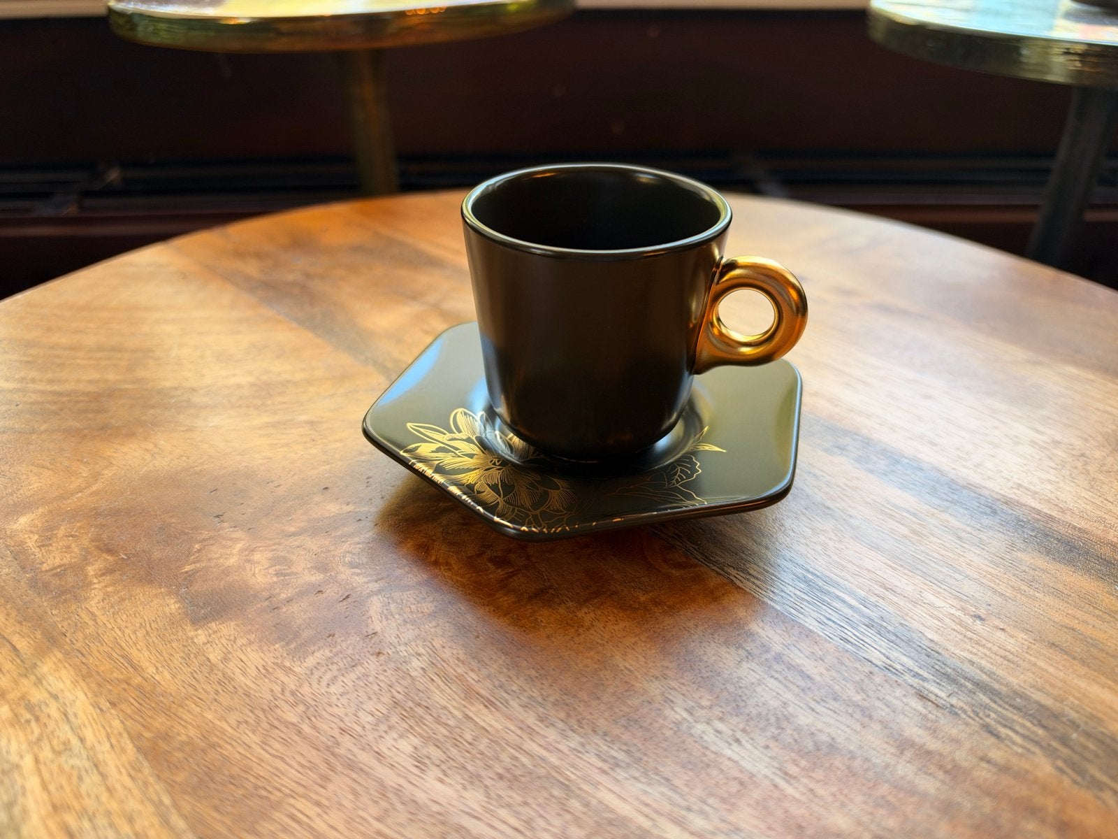 Essenza Home Servies: Kopjes, Schotels en Kommetjes, Ophalen, Overige merken, Keramiek, Zo goed als nieuw