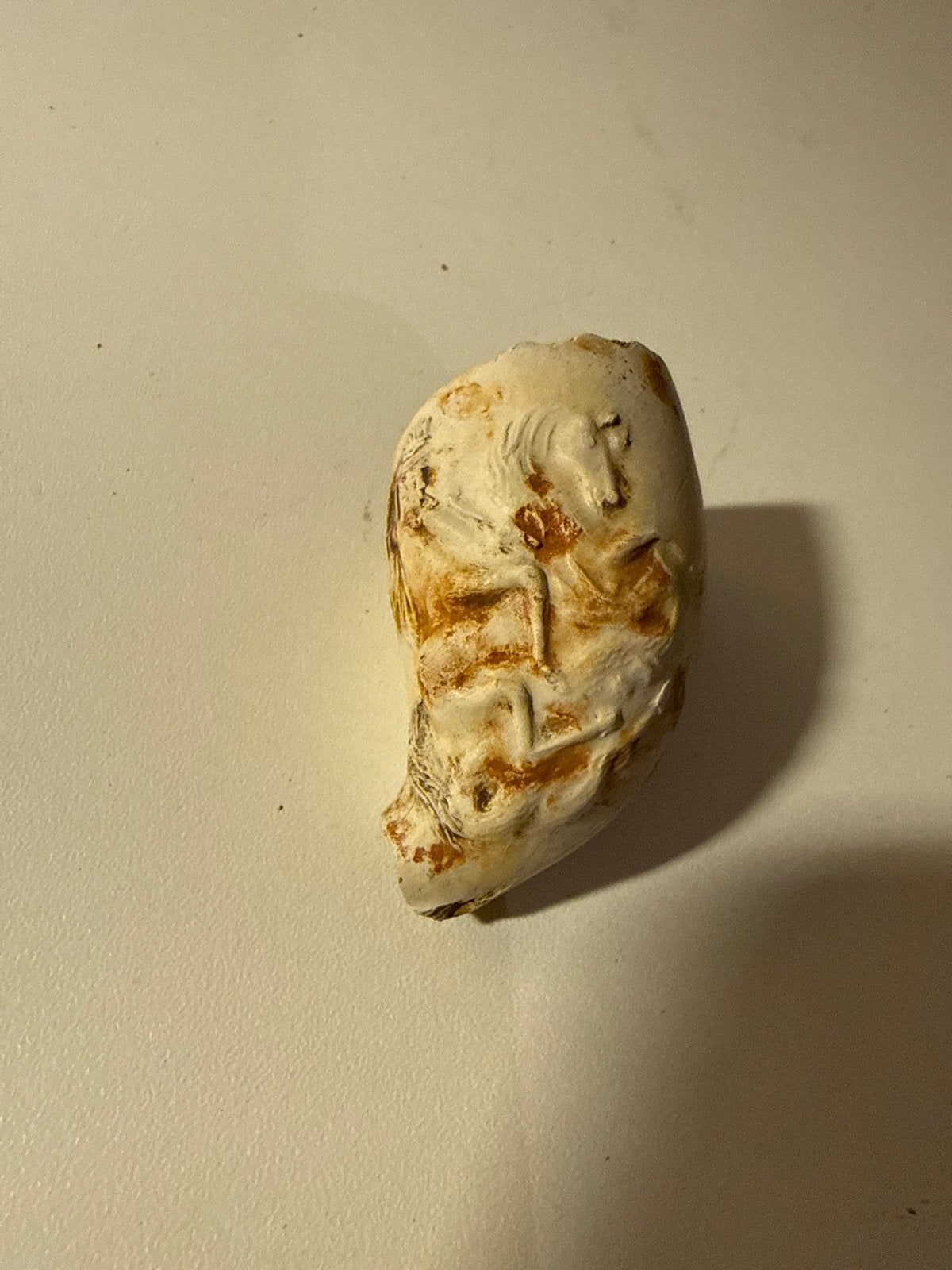Antieke kleipijp met afbeelding Sint Joris en de draak, Ophalen of Verzenden