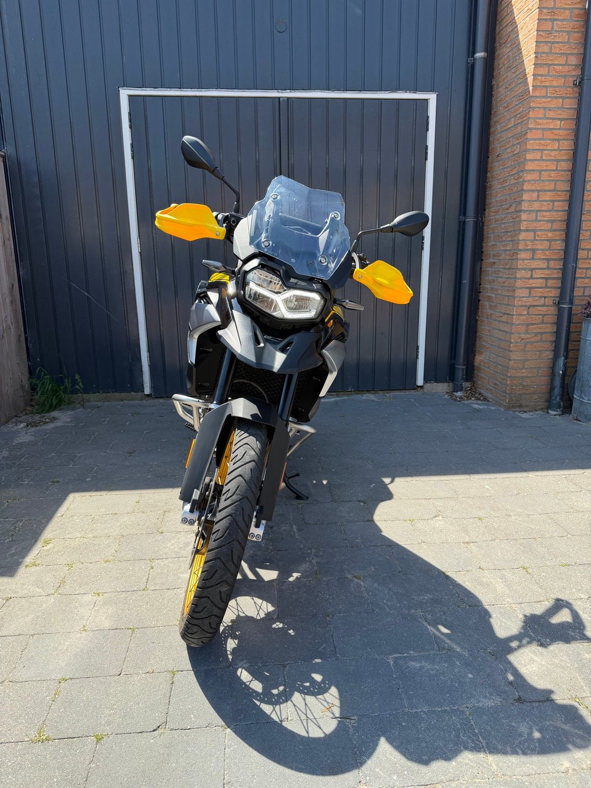 BMW F850GS 40 Years GS Edition 2021 - Slechts 3000km!, 853 cc, 2 cilinders, Occasion, Handvatverwarming