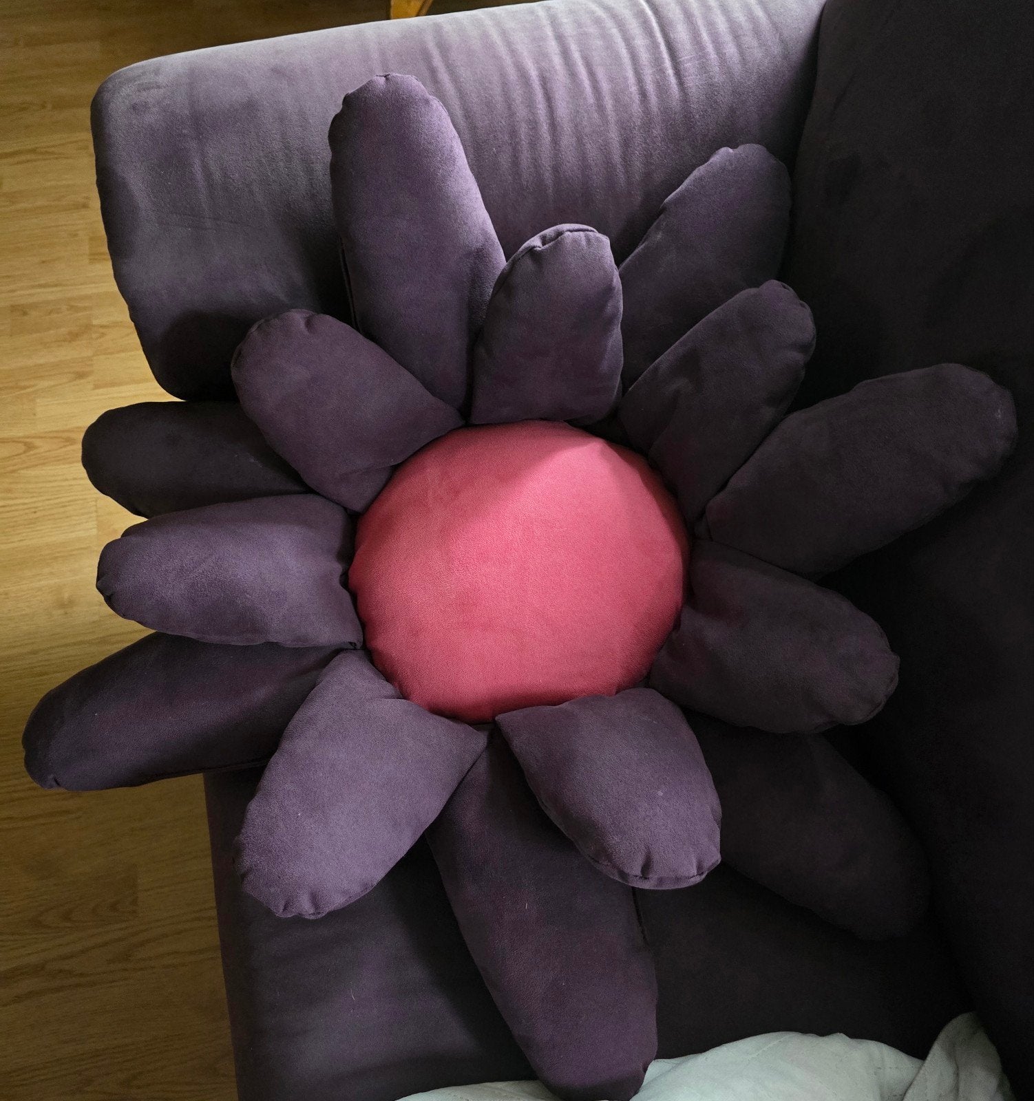 The origineel Bretz Bloom bloemkussen- roze/ paars, Ophalen of Verzenden, Zo goed als nieuw, Rond, Handgemaakt