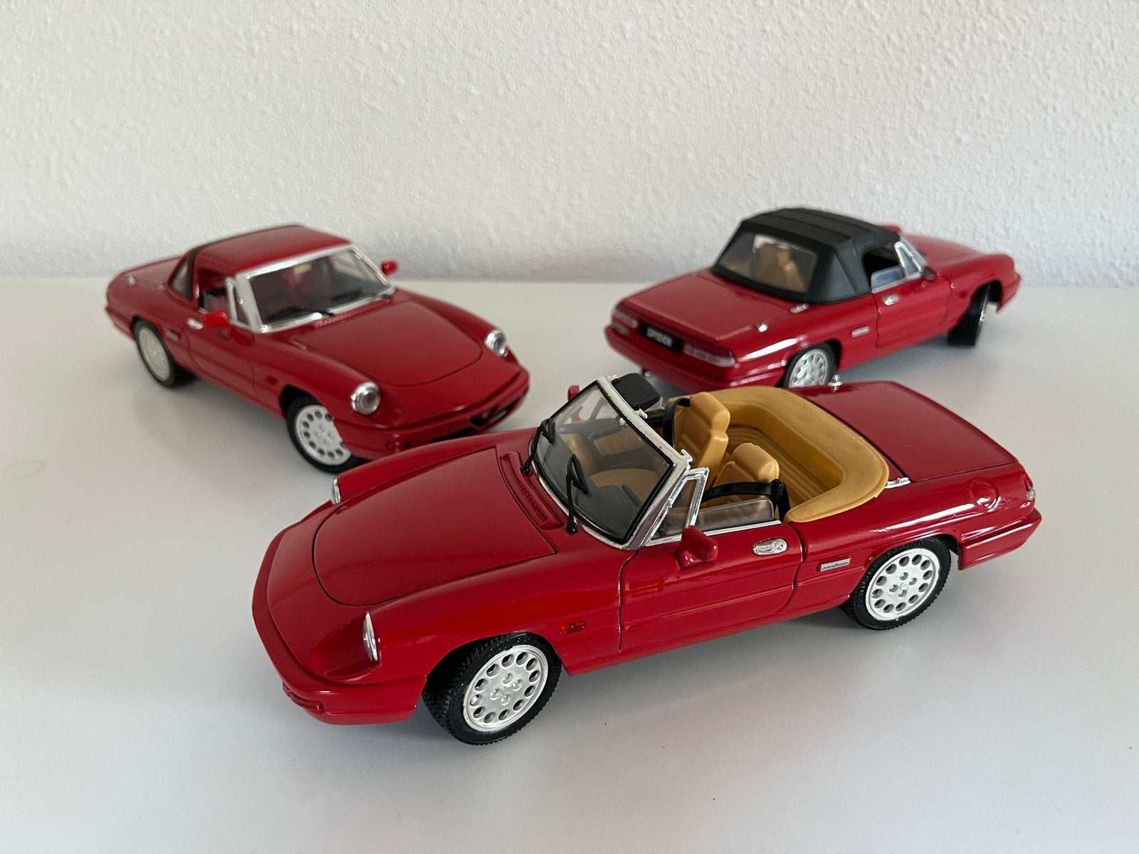 3-in-1 set Alfa Romeo Spider Serie 4 (Jouef & Universal), Ophalen of Verzenden, Zo goed als nieuw, Auto, Overige merken