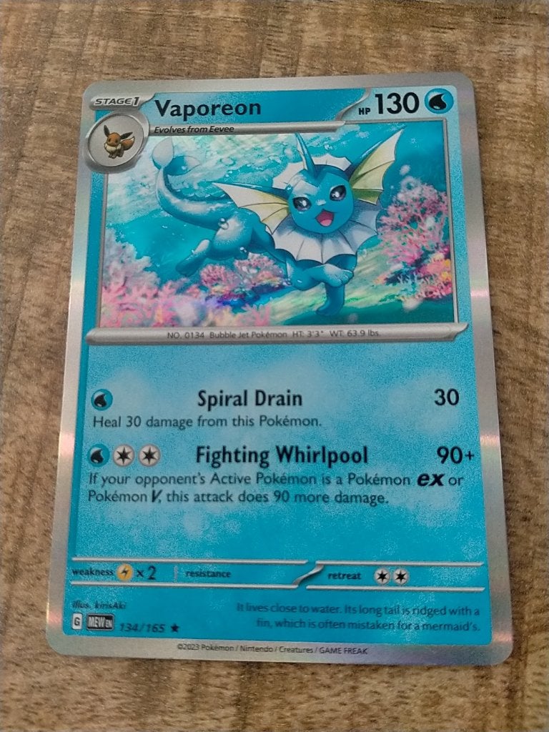 Pokemon , Vaporeon , Scarlet & Violet 151 , Holo , 134/165, Verzenden, Zo goed als nieuw, Losse kaart