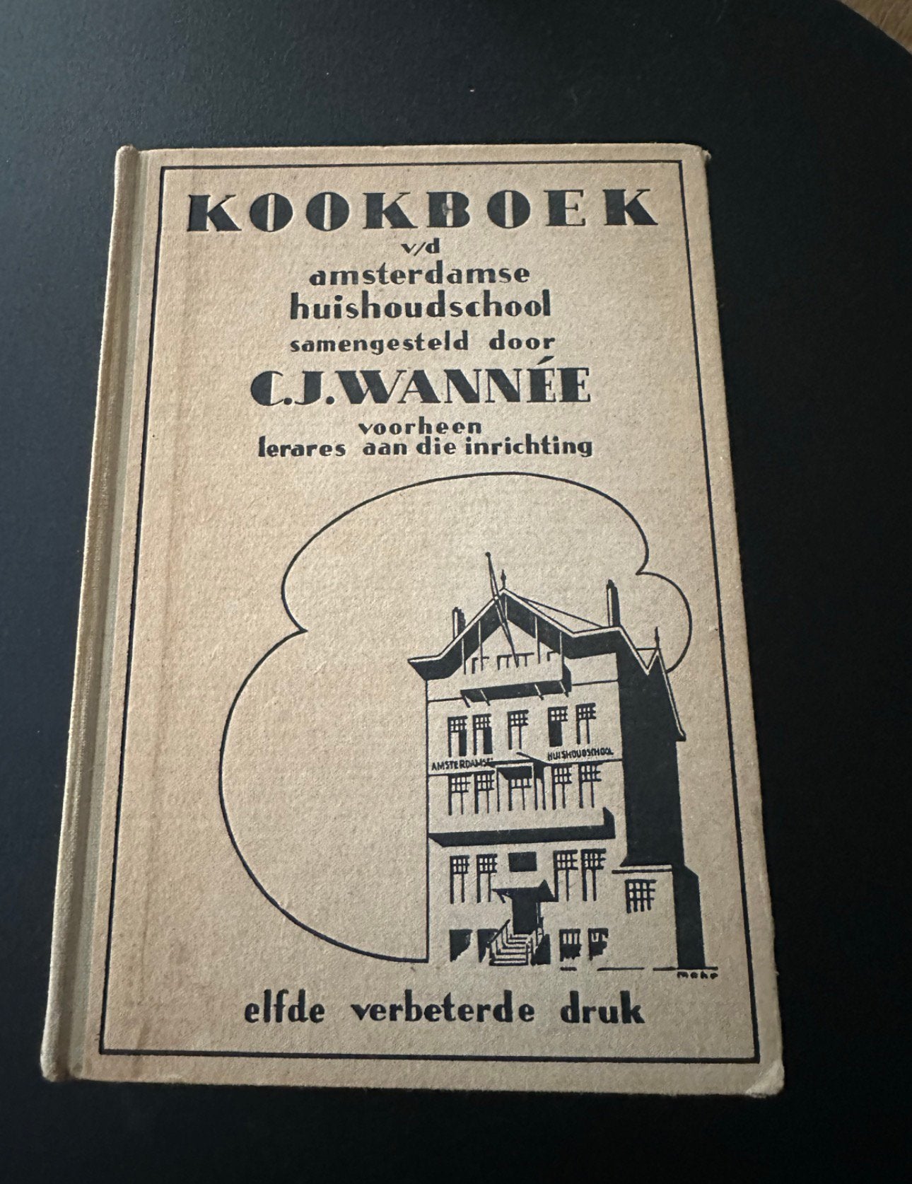 Kookboek Amsterdamse Huishoudschool - 11e druk 1910, Boeken, Ophalen of Verzenden, Gelezen, Nederland en België, Voorgerechten en Soepen