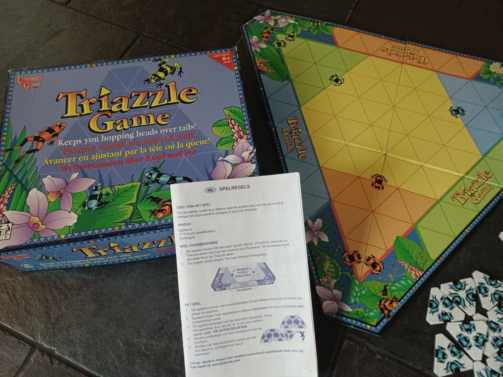 Triazzle gezelschaps spel Bijna nieuw, Ophalen of Verzenden, Zo goed als nieuw