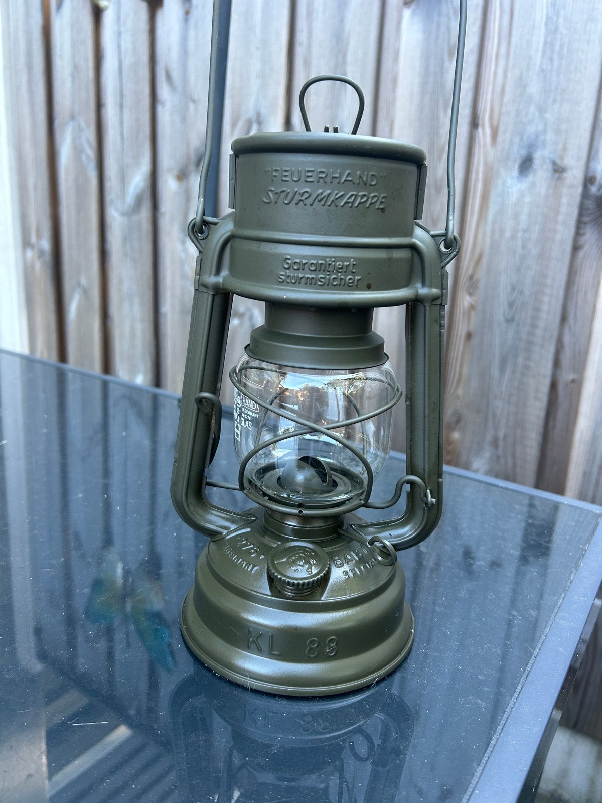 Feuerhand Stormlantaarn - Vintage Legergroen, Ophalen