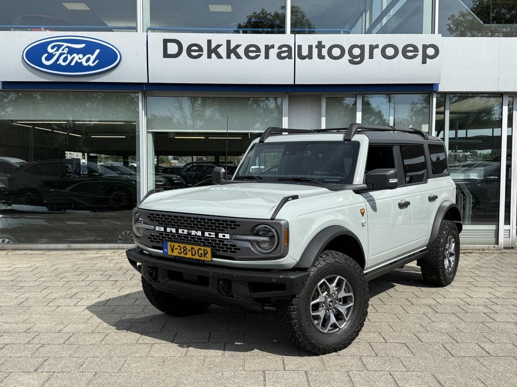 Ford Bronco 275 pk 4WD Badlands Grijs Kenteken, Auto's, Ford Usa, Gebruikt, Euro 6, Bedrijf, Automatische klimaatregeling