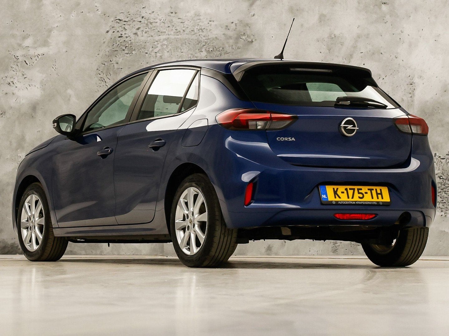 Foto 3 van Opel Corsa 1.2 Sport (APPLE CARPLAY, GROOT NAVI, CRUISE, LM