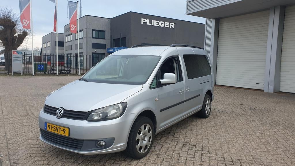 Volkswagen Caddy 1.6 TDI 75KW Maxi Combi 7P 2011 Grijs, Auto's, Voorwielaandrijving, Euro 5, Zwart, 4 cilinders