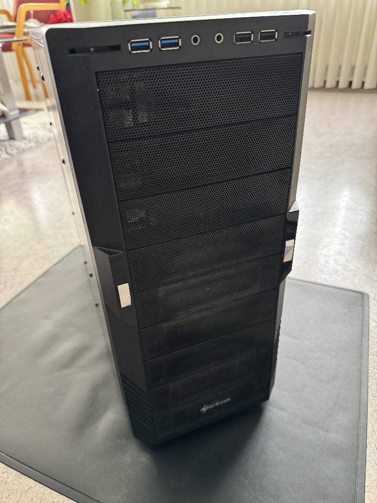 Sharkoon T9 Value Red edition, Ophalen, Refurbished