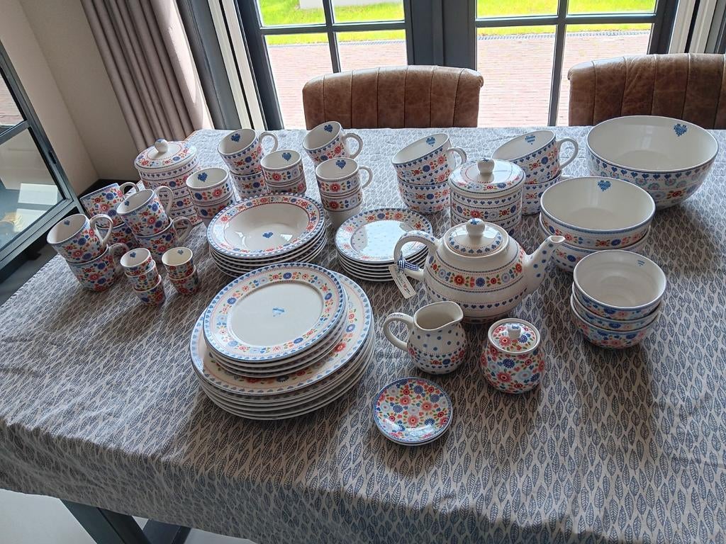 60-delig servies Kakelbont Yvon Jaspers, Huis en Inrichting, Ophalen, Keramiek, Zo goed als nieuw, Overige stijlen