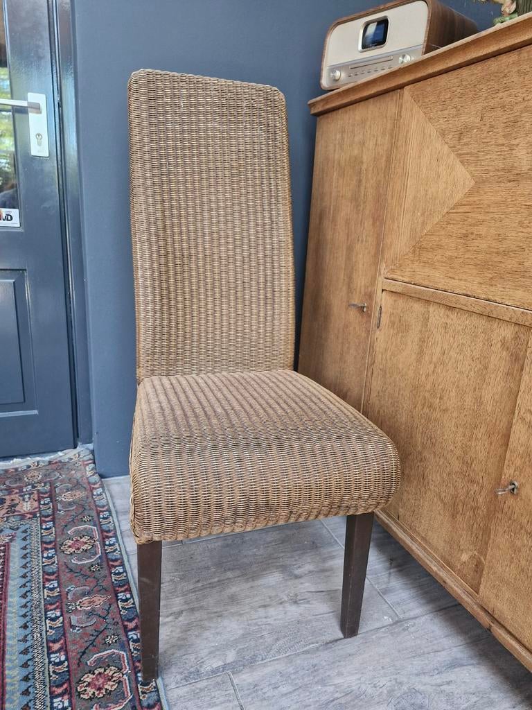 2 rotan stoelen in goede staat, Huis en Inrichting, Stoelen, Ophalen, Gebruikt, Twee, Bruin