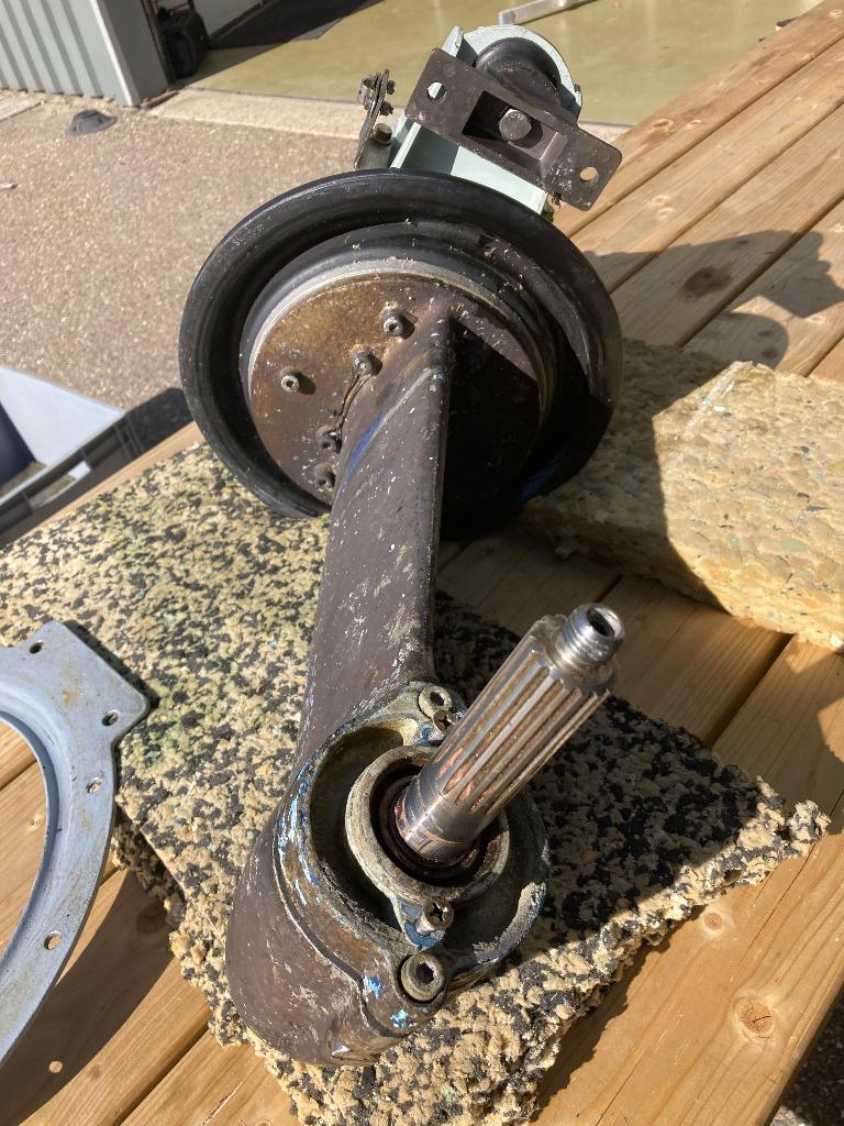 Saildrive 120S Volvo Penta, Ophalen, Gebruikt, Motor en Techniek, Zeilboot