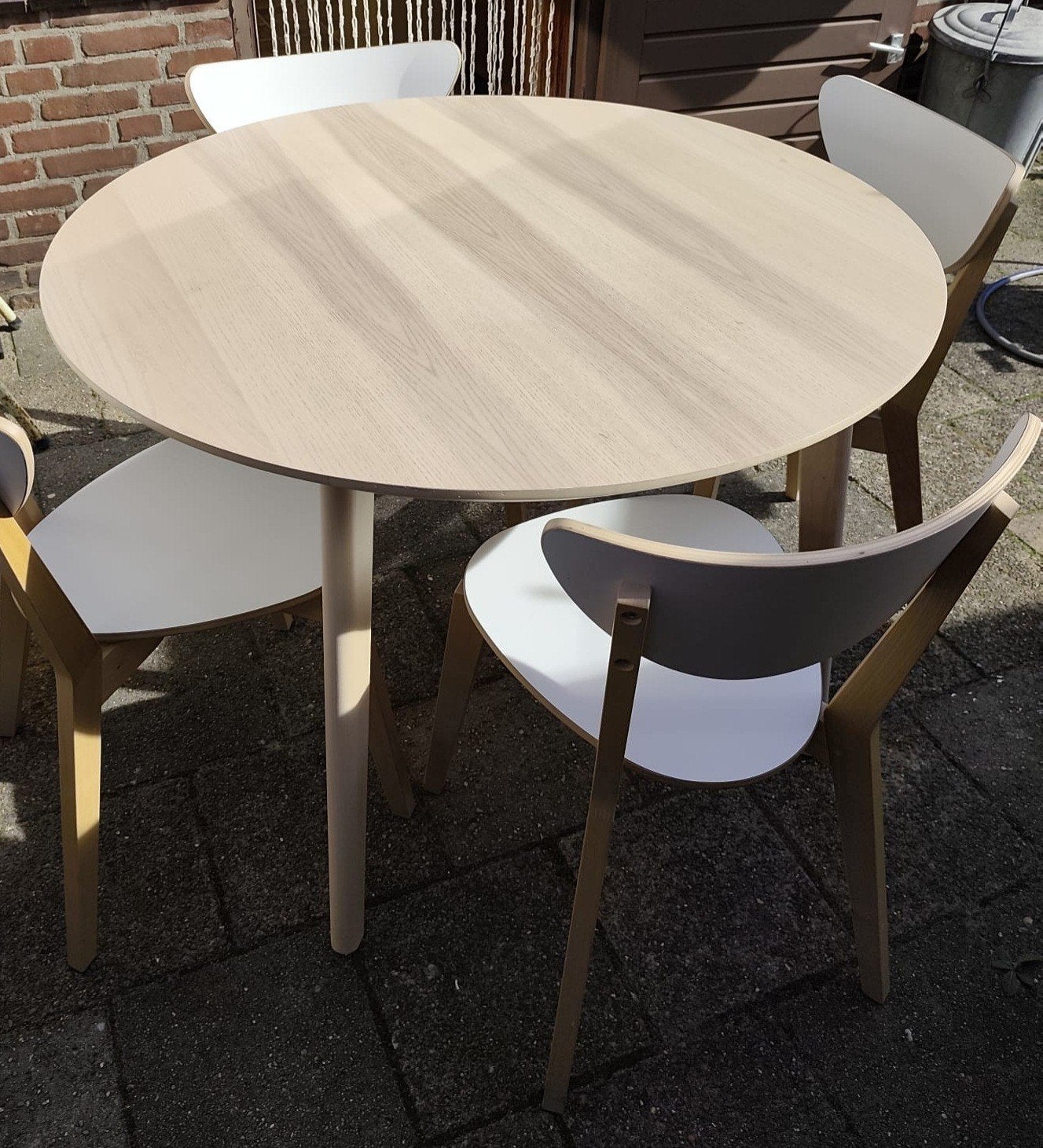 IKEA LISABO eettafel., Ophalen, 100 tot 150 cm, 50 tot 100 cm, Zo goed als nieuw