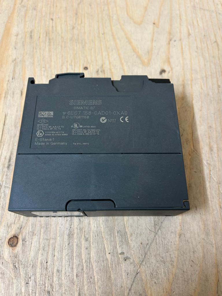 Siemens SIMATIC S7 DP/DP Koppelaar 6ES7 158-0AD01-0XA0, Ophalen, Zo goed als nieuw