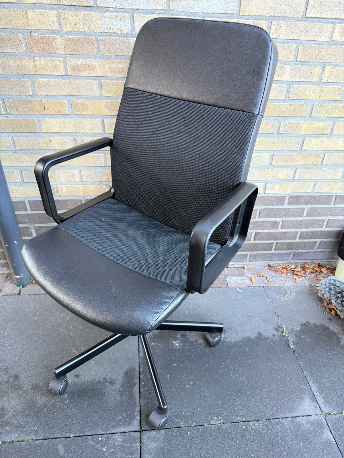 Nette IKEA bureaustoel RENBERGET, Ophalen, Gebruikt, Zwart, Bureaustoel