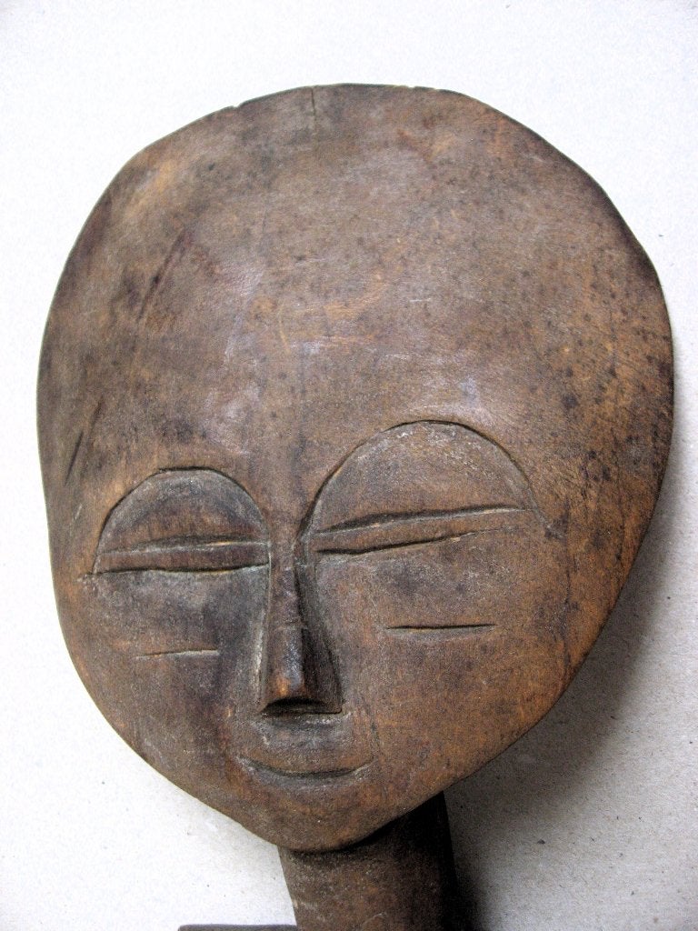 Akuba vruchtbaarheidspop handgemaakt jaren 50, Antiek en Kunst, Hout, Afrika, Ophalen of Verzenden, 30 cm
