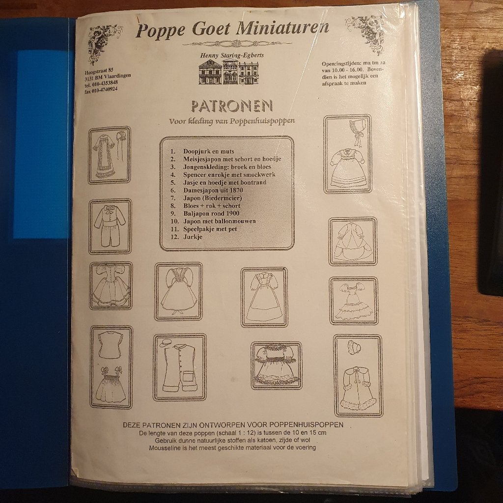 Patronen voor kleding poppenhuispoppen, Ophalen, Zo goed als nieuw, Kostuum of Pak