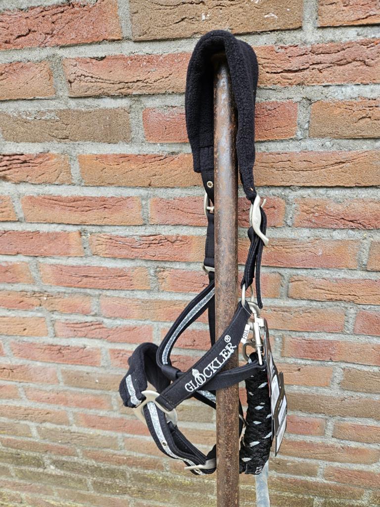 Te koop nieuw zwart halster met trouw van Gloockler., Ophalen of Verzenden, Nieuw