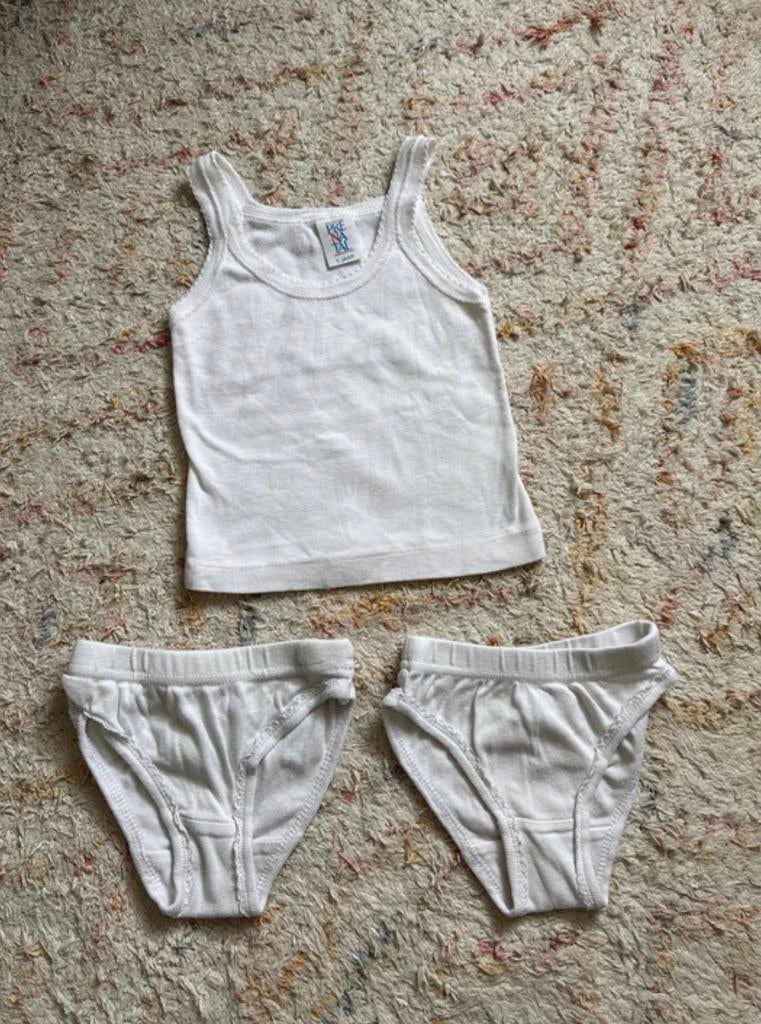 Ondergoed setje wit meisje - maat 80, Ophalen of Verzenden, Gebruikt, Meisje, Nacht- of Onderkleding