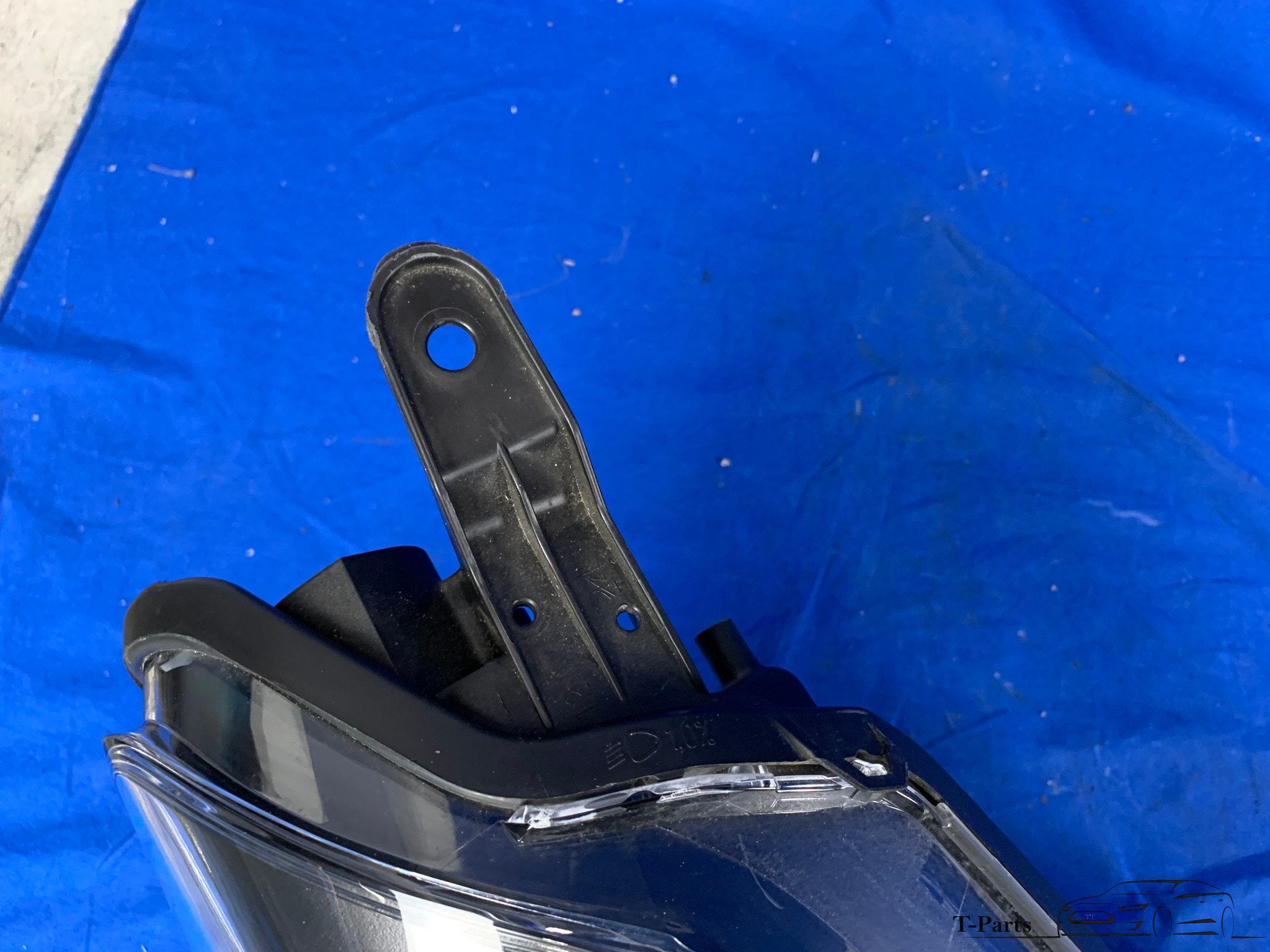 Toyota yaris koplamp rechts LED dagrijverlichting 2014+ lamp, Info@fabrikant.eu, Ophalen of Verzenden, Toyota, Fabrikantstraat 1
1000 AA  Amsterdam