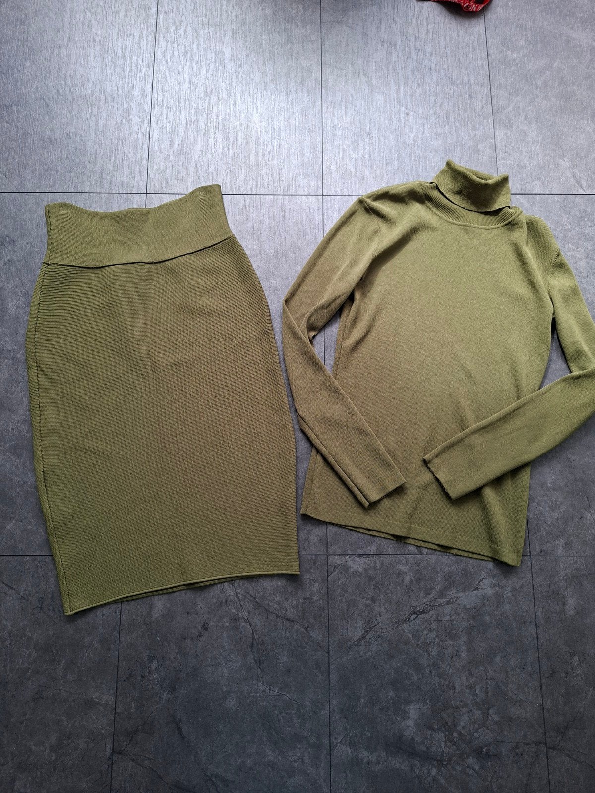 Nikkie set/pak: rok maat 42, col maat 40 - Nieuwstaat, Kleding | Dames, Maat 42/44 (L), Ophalen of Verzenden, Zo goed als nieuw
