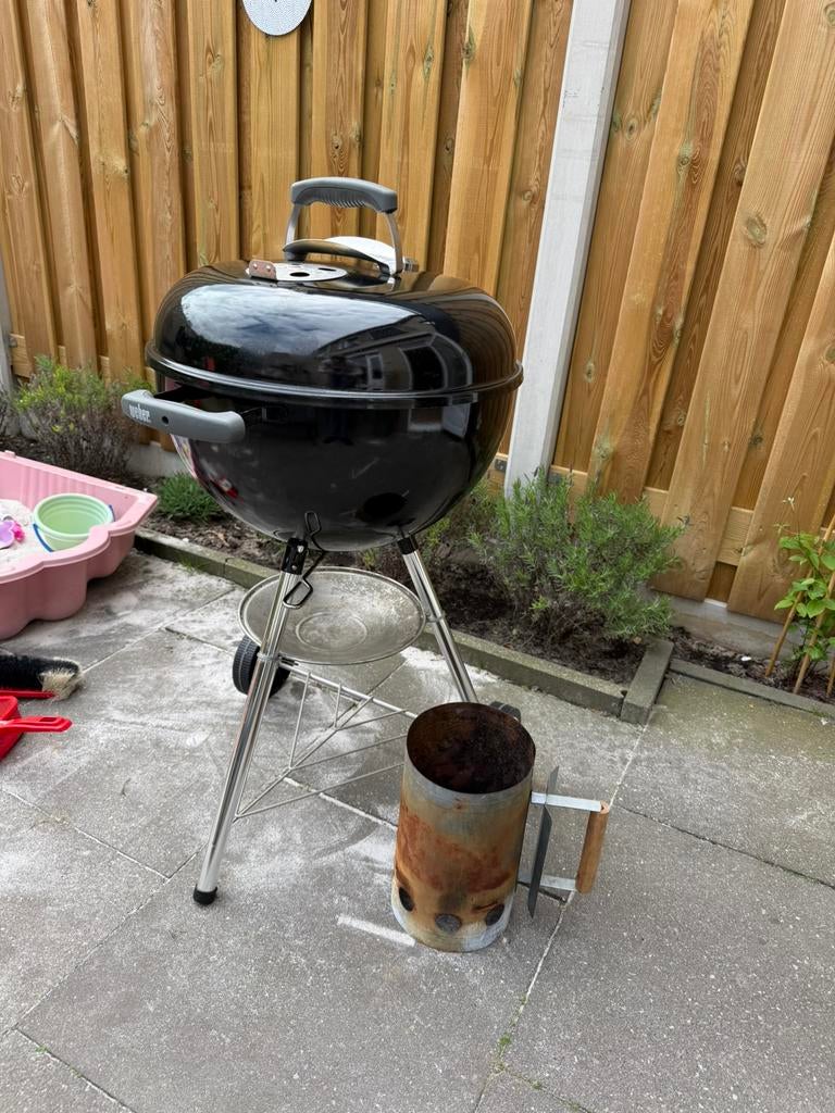 Weber Original Kettle bbq 47 cm met starter, Ophalen, Zo goed als nieuw