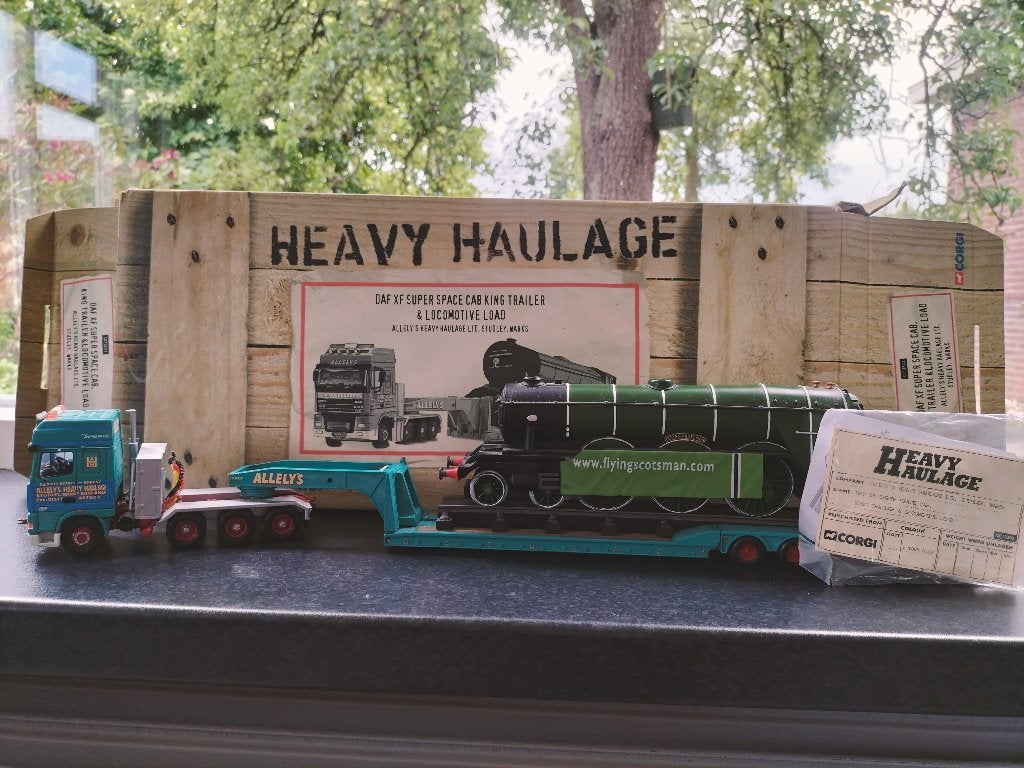 Corgi CC13203 DAF XF King Trailer & Locomotive 1:50 Diecast, Overige merken, Gebruikt, 1:50 of kleiner, Ophalen of Verzenden