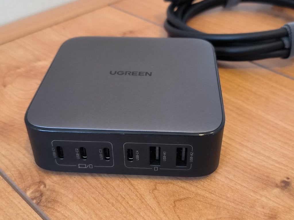 Ugreen 200W GaN Desktop Charger, Ophalen of Verzenden, Zo goed als nieuw, Overige merken