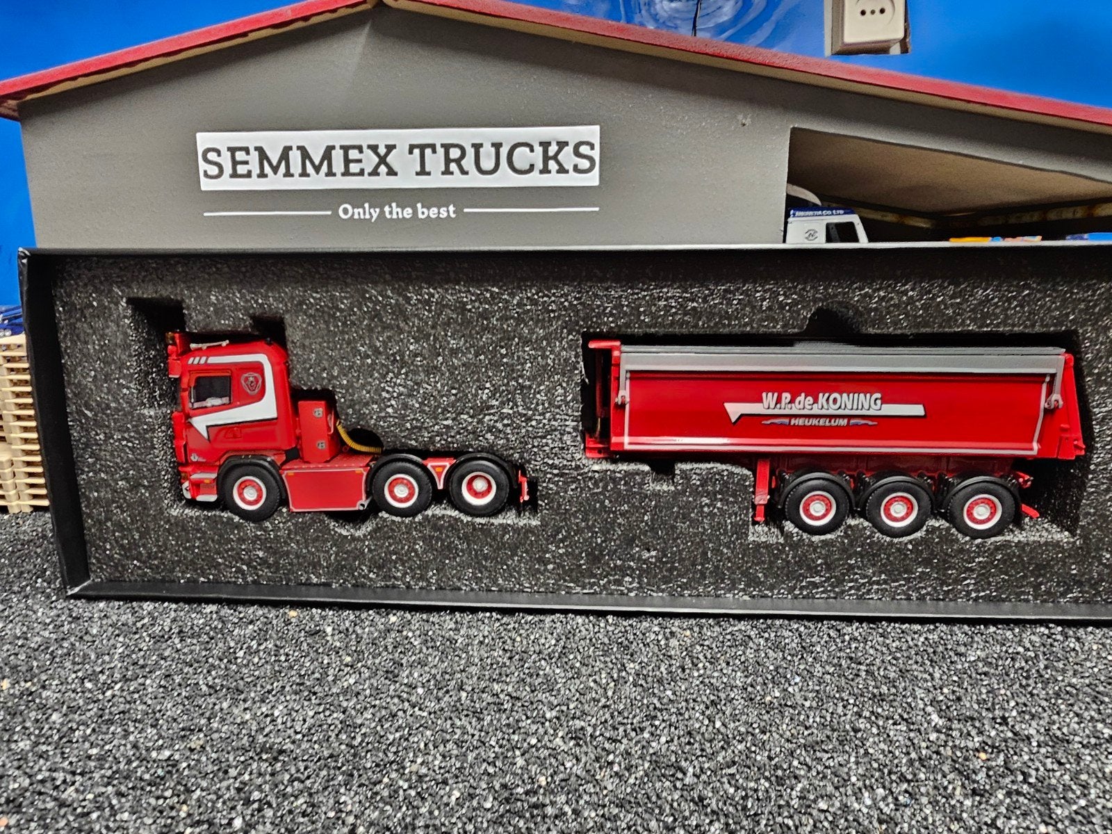 wsi wp de koning scania 4 serie met kieptrailer nieuw., Ophalen, Nieuw, Bus of Vrachtwagen, Wsi