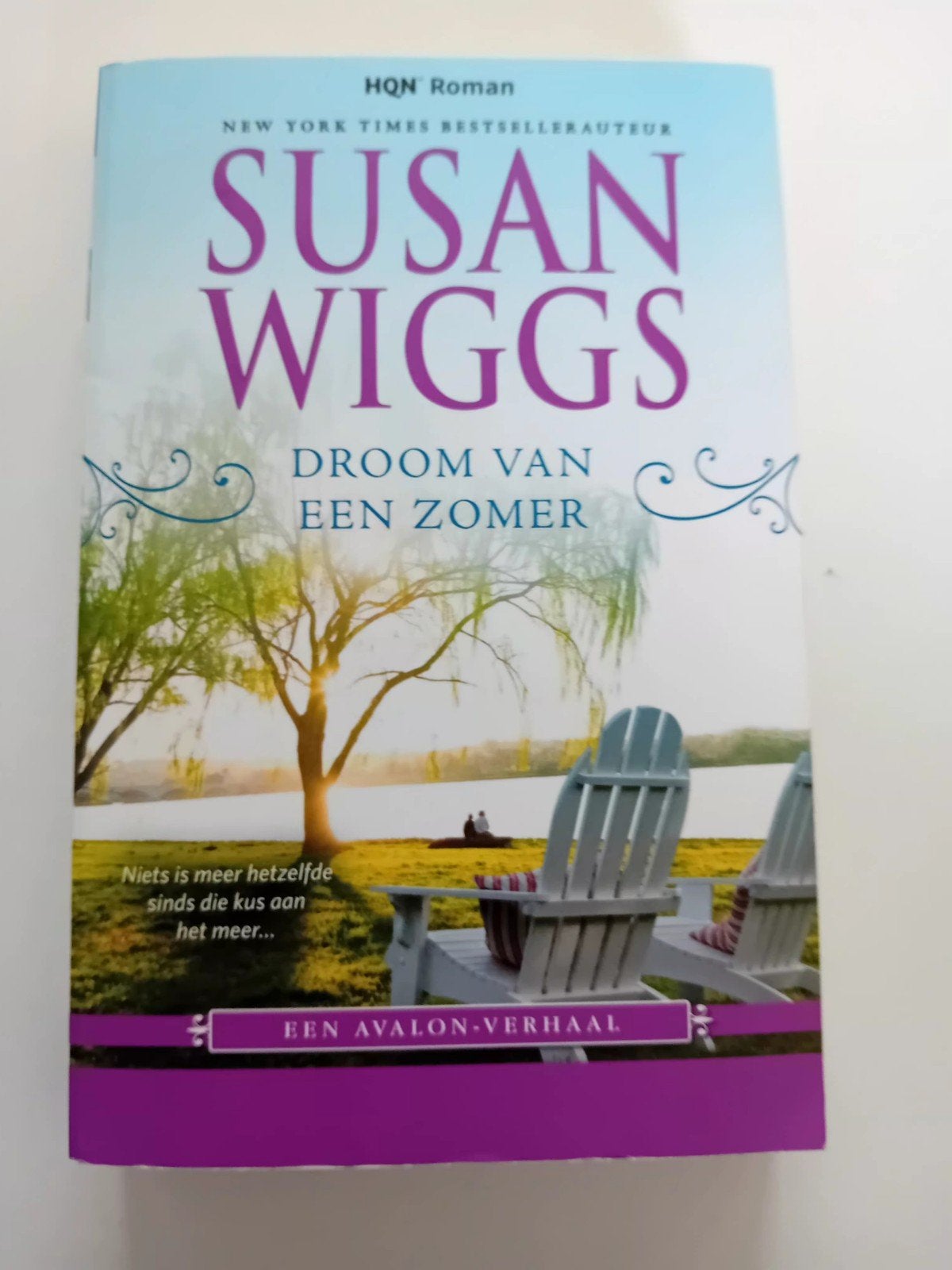 Droom van een zomer  - Susan Wiggs (een Avalon verhaal), Ophalen of Verzenden, Zo goed als nieuw