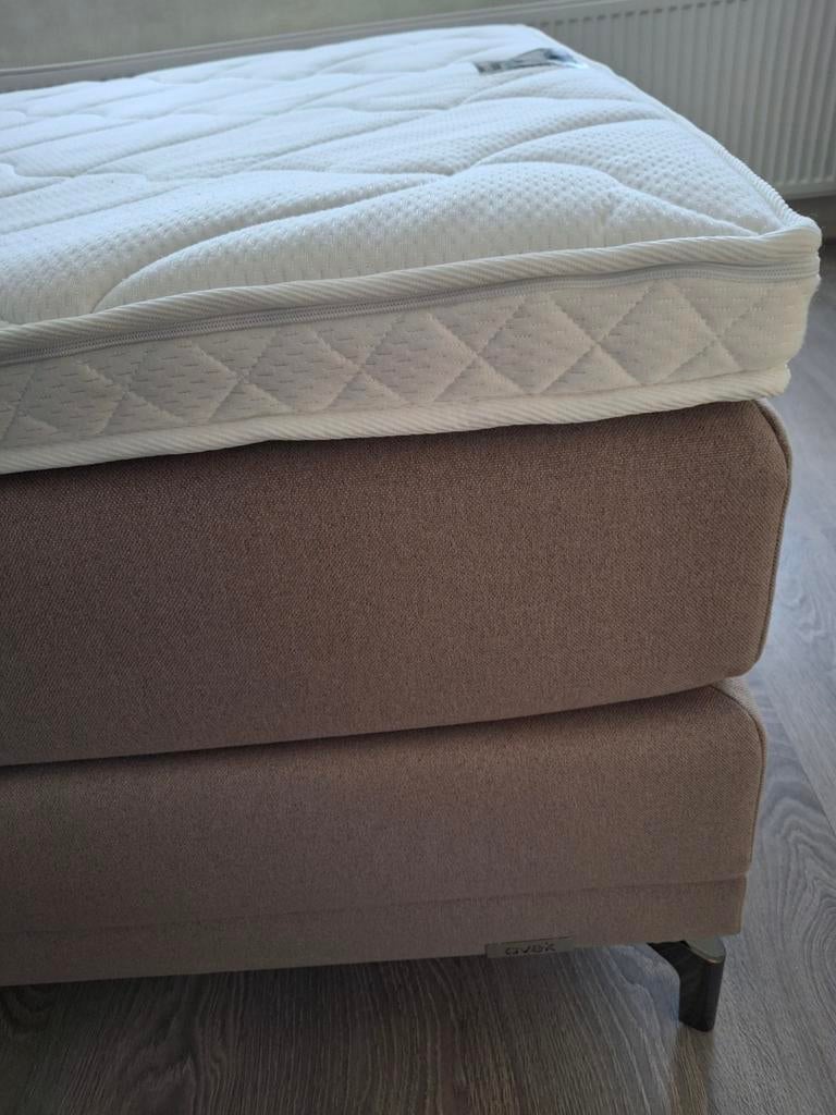 Avek boxspring 120x200 elektrisch verstelbaar, Ophalen, Gebruikt, Bruin, Twijfelaar