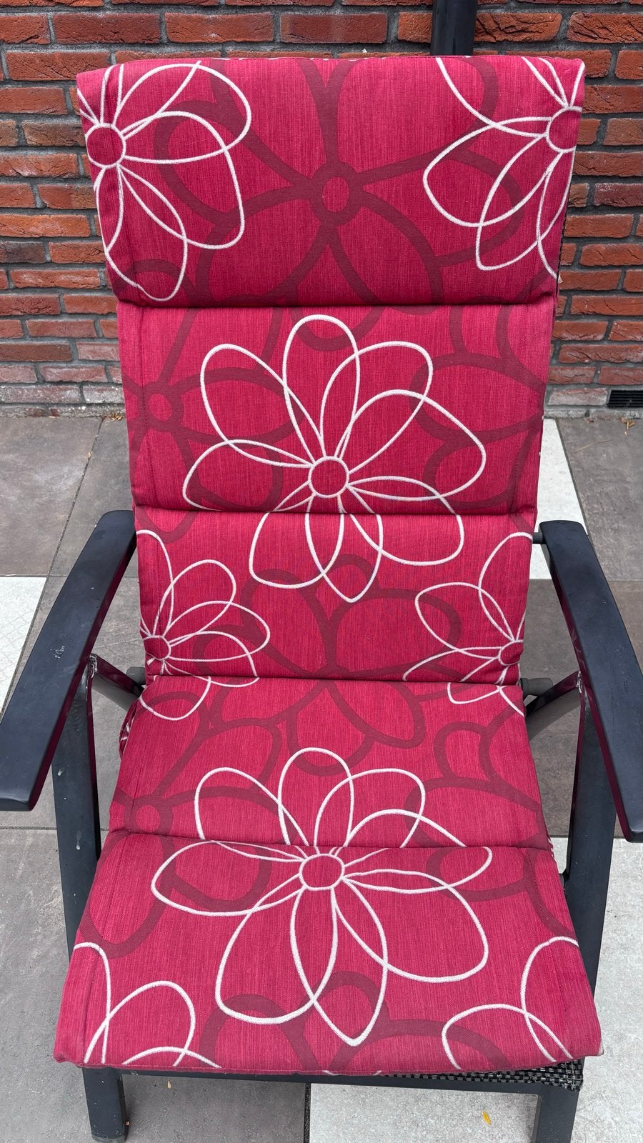 Zgan, 4x Cinderella kussens standenstoel donkerrood, bloem, Tuin en Terras, Ophalen of Verzenden, Zo goed als nieuw