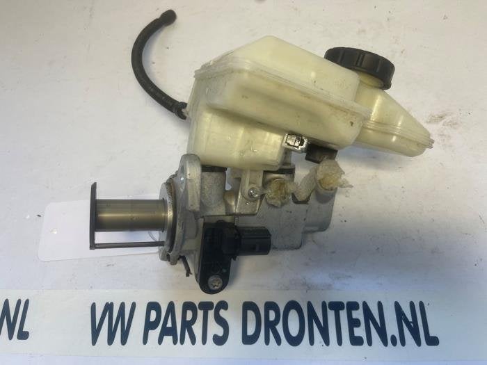 Hoofdremcilinder van een Volkswagen Polo, Gebruikt, -, -, -
