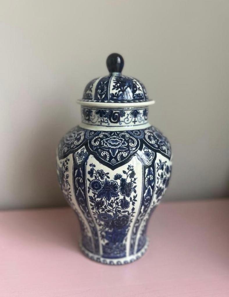 Delfts blauwe vaas Royal Boch voor Royal Sphinx Maastricht, Ophalen of Verzenden