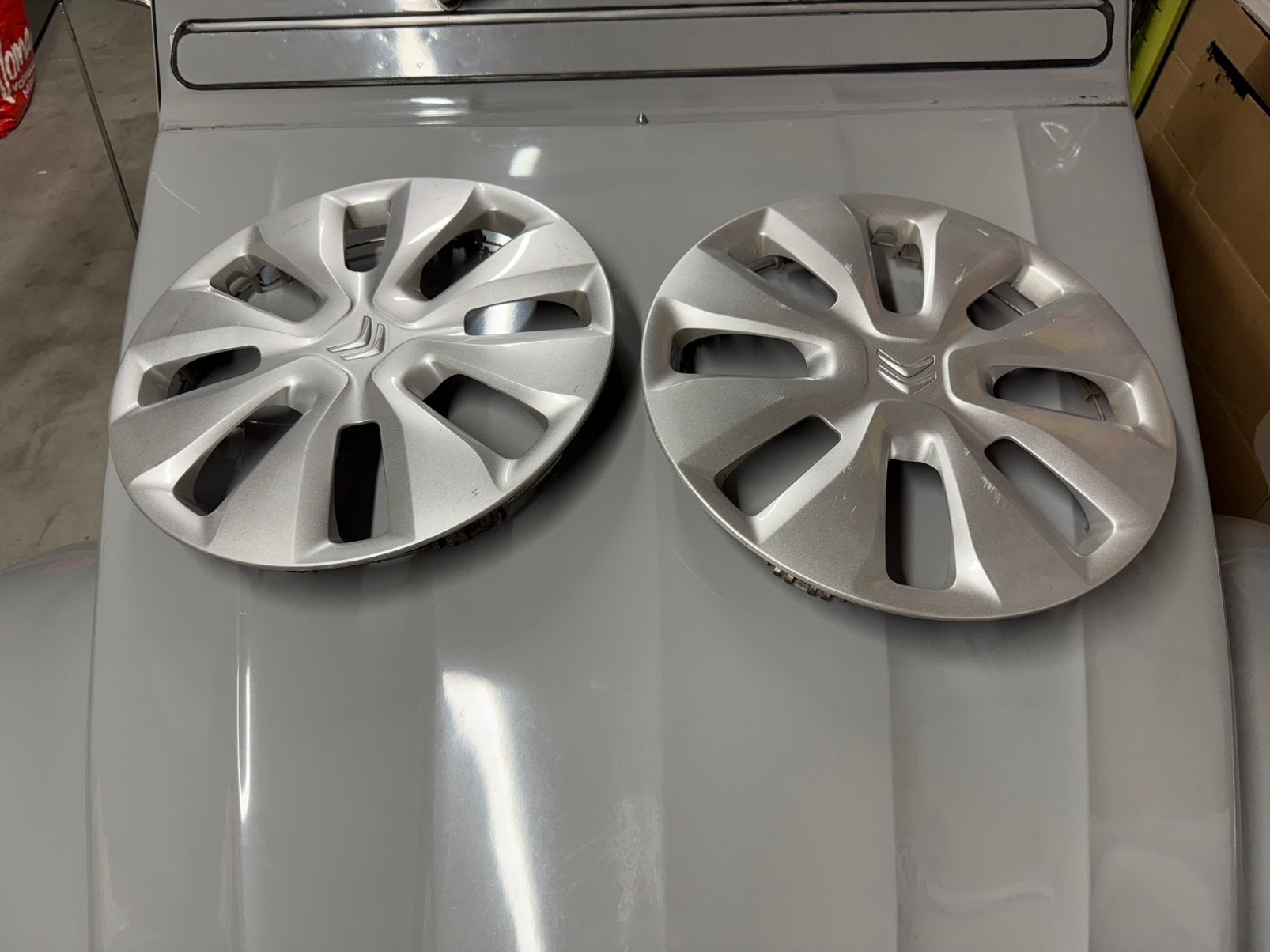 Citroen C1 14 inch wieldoppen, 2 stuks, Auto diversen, Ophalen of Verzenden, Gebruikt