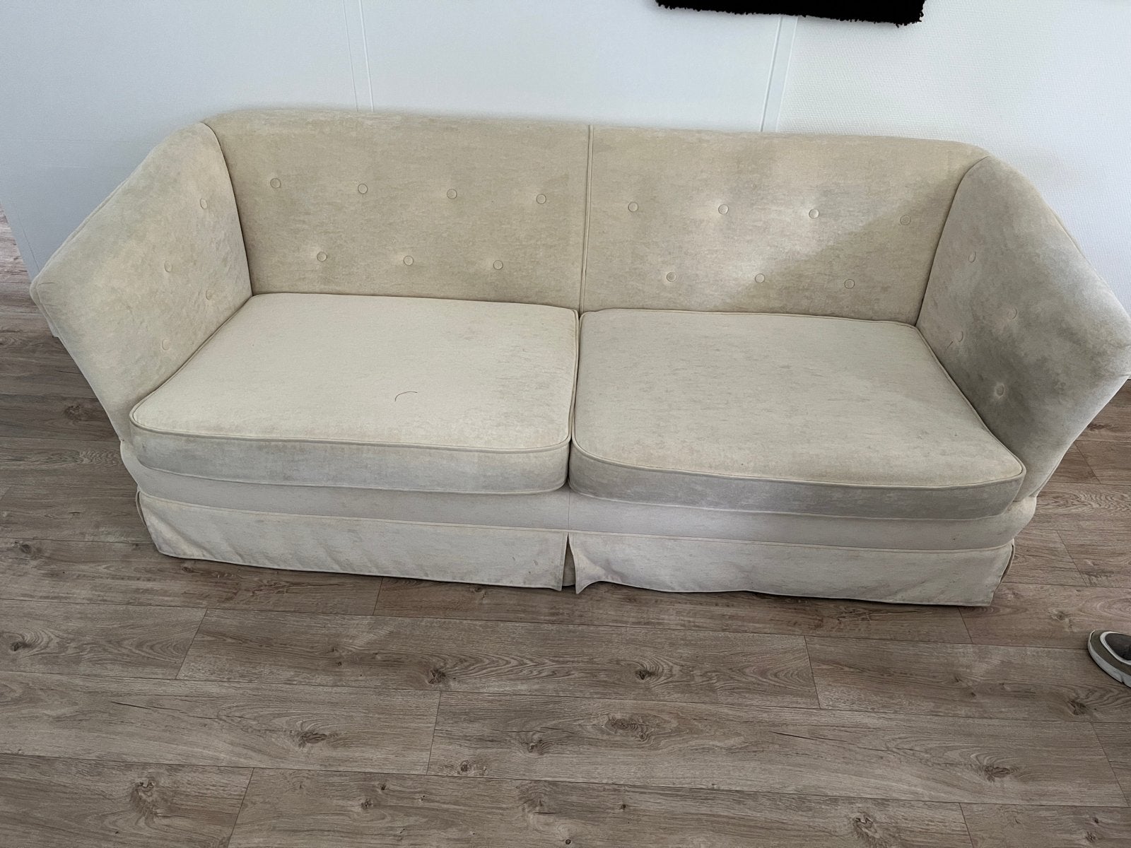 Comfortabele tweepersoonsbank - Crèmekleurig, Huis en Inrichting, Banken | Bankstellen, Ophalen, Gebruikt, 150 tot 200 cm, Tweepersoons