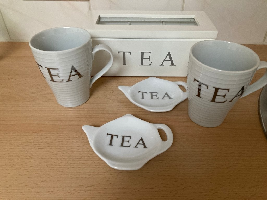 thee set, Huis en Inrichting, Nieuw, Ophalen of Verzenden, Overige stijlen, Kop(pen) en/of Schotel(s)