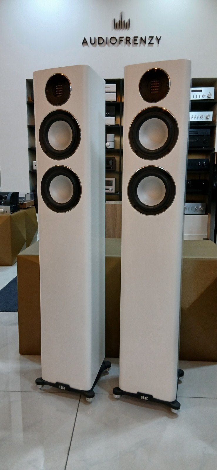 ELAC FS 247.4 speakerset, Vloerstaande luidspreker, Nieuw, Basreflex, Ophalen