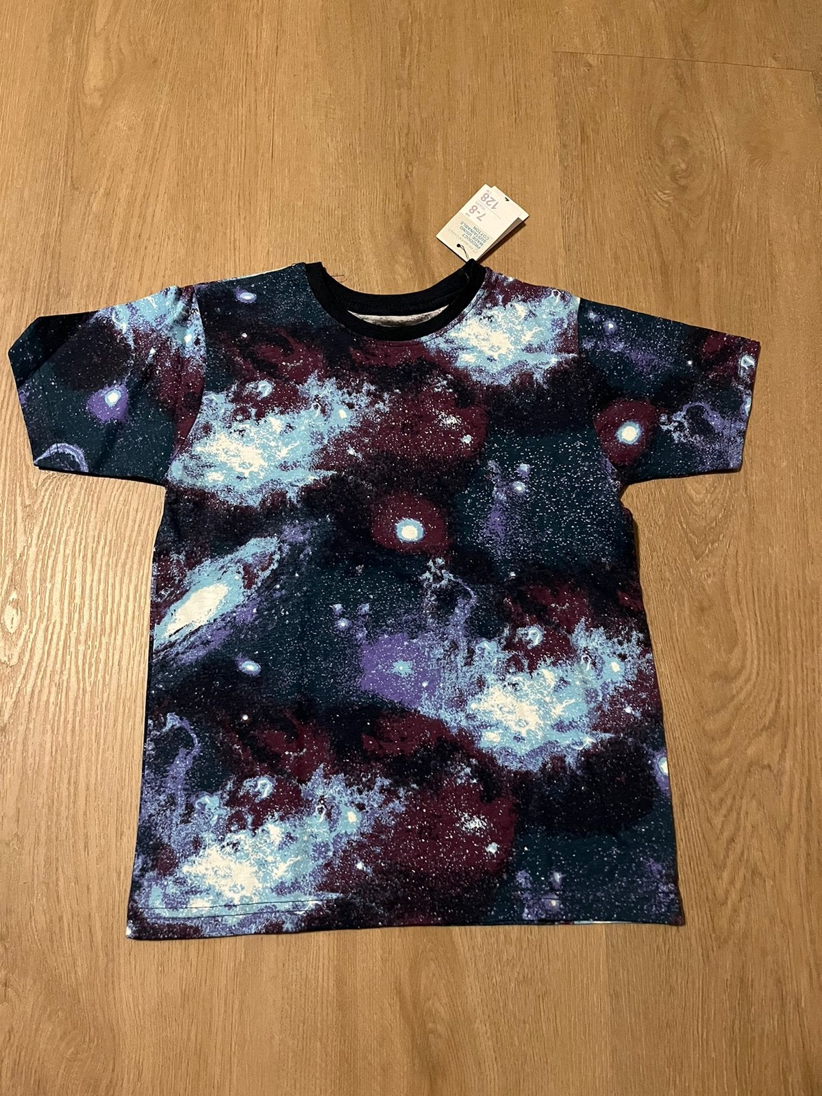 Shirt jonhen heelal maat 128 nieuw, Kinderen en Baby's, Ophalen of Verzenden, Nieuw, Jongen, Shirt of Longsleeve