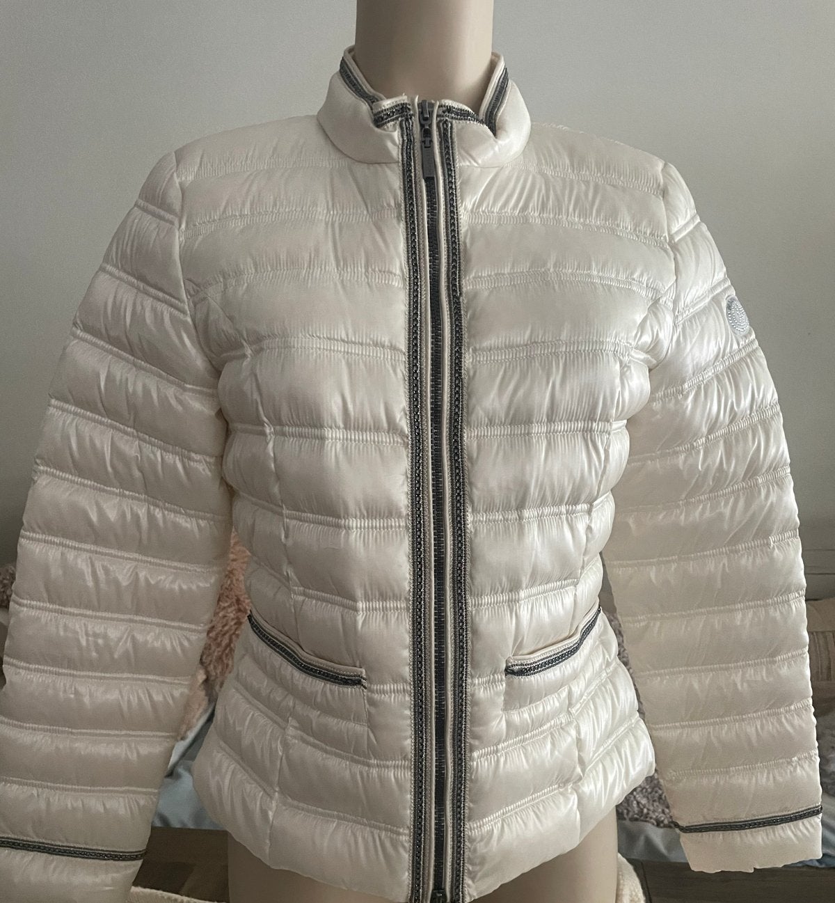 Zomerjasje Beaumont Amsterdam donsjack - Maat 38 roomwit, Kleding | Dames, Ophalen of Verzenden, Nieuw, Maat 38/40 (M), Wit