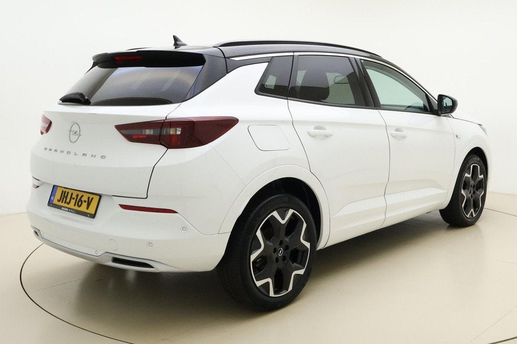 Opel Grandland 1.2 Turbo 130pk Automaat Ultimate | Navigatie, Auto's, Opel, 15 km/l, Gebruikt, 1199 cc, Alcantara