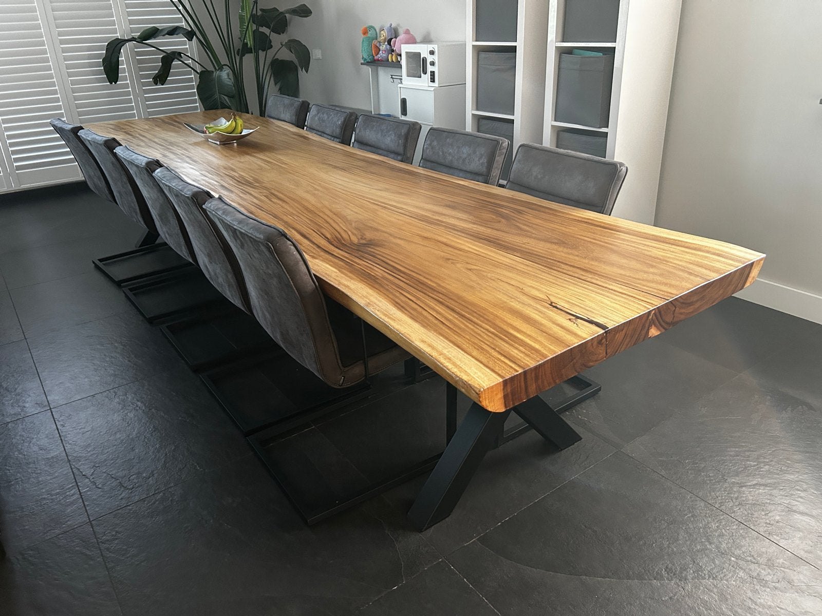Suar boomstam eettafel / vergadertafel 4 meter lang!, Huis en Inrichting, Tafels | Eettafels, Ophalen, Gebruikt, 100 tot 150 cm