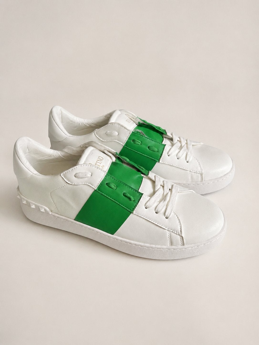 Valentino Garavani Sneakers Wit/Groen - Maat 44, Kleding | Heren, Ophalen of Verzenden, Zo goed als nieuw, Wit, Sneakers of Gympen