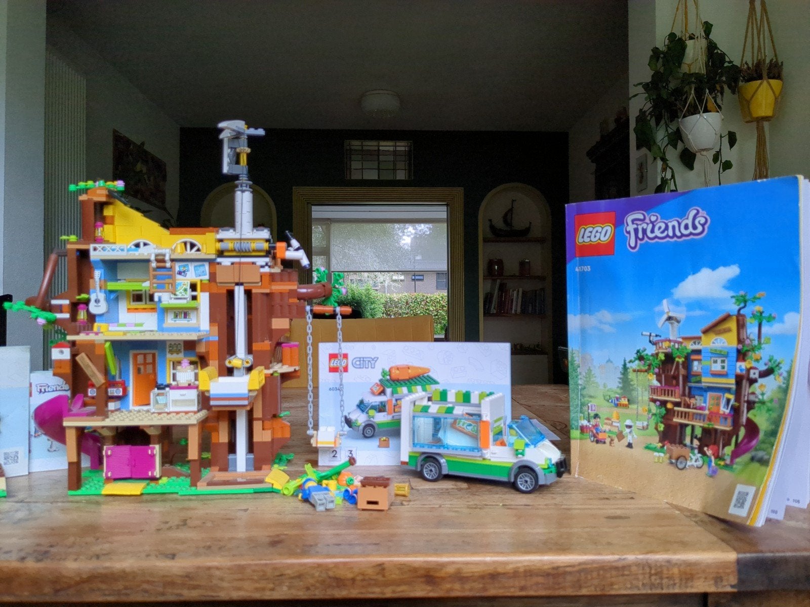 LEGO Friends Boomhut 41703, LEGO City 60345, 2 Lego Friends, Ophalen of Verzenden, Gebruikt, Overige merken