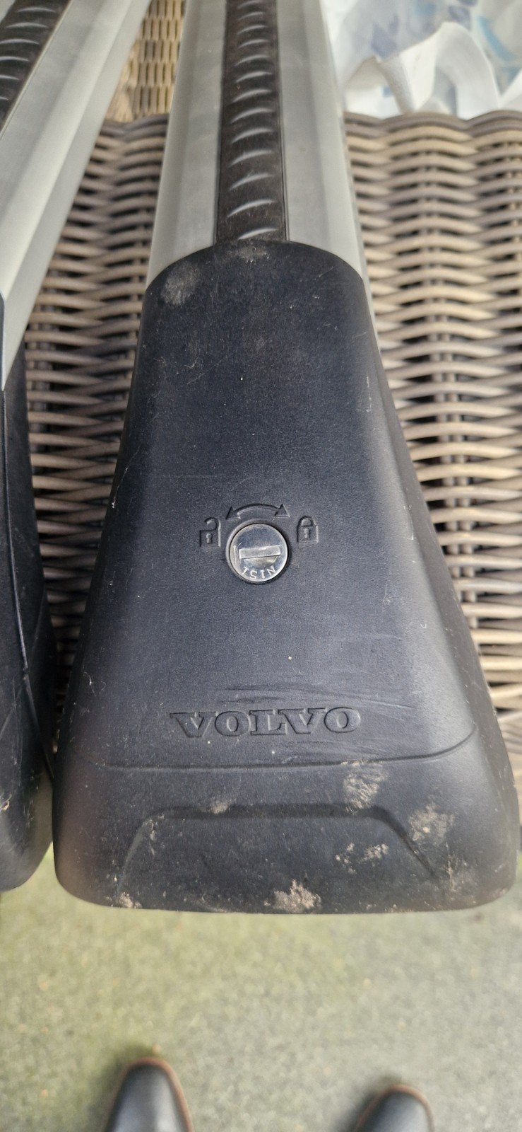 Volvo dakdragers met slot en sleutels, Ophalen of Verzenden, Zo goed als nieuw