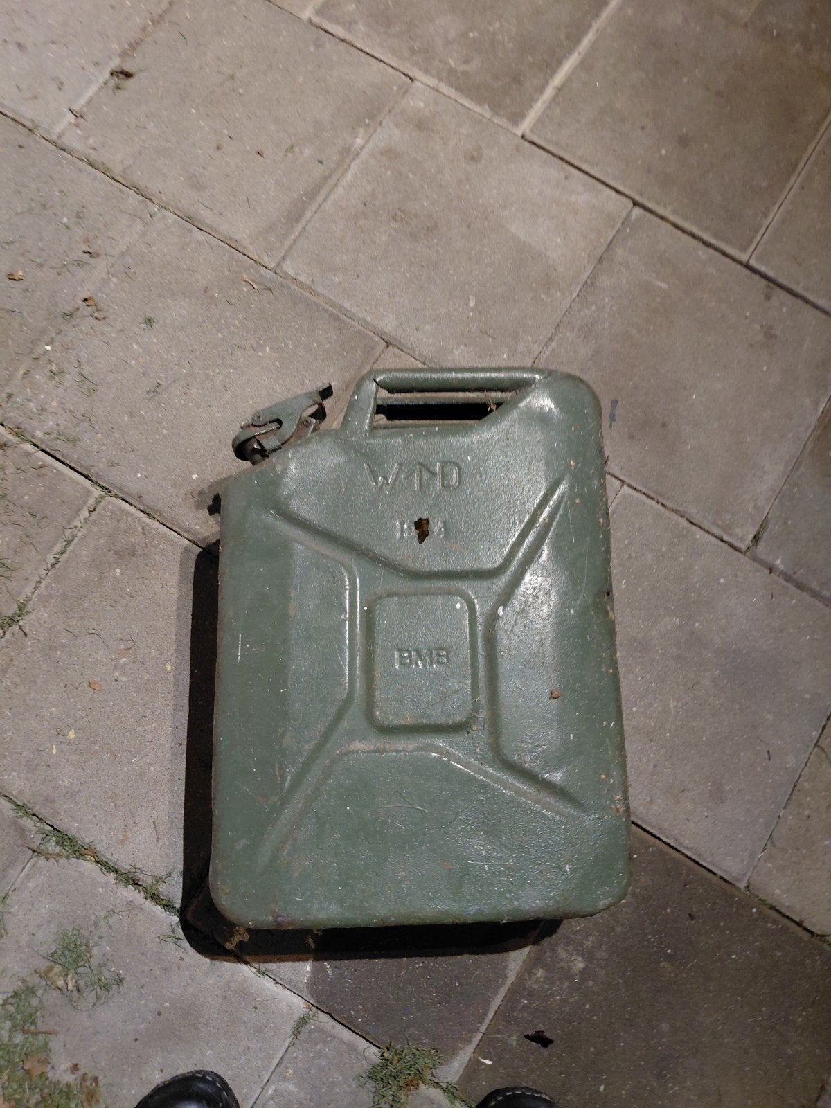 Vintage Jerrycan - Groen Metalen Brandstofkan, Ophalen